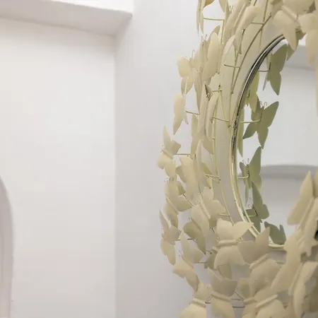 Favoloso Bilocale Con Terrazza